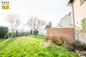 Blick seitlich Garten