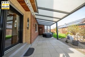 überdachte Terrasse