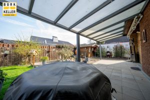 überdachte Terrasse