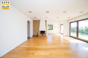 Wohnzimmer_Kaminblick