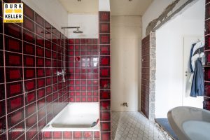 Badezimmer im Erdgeschoss