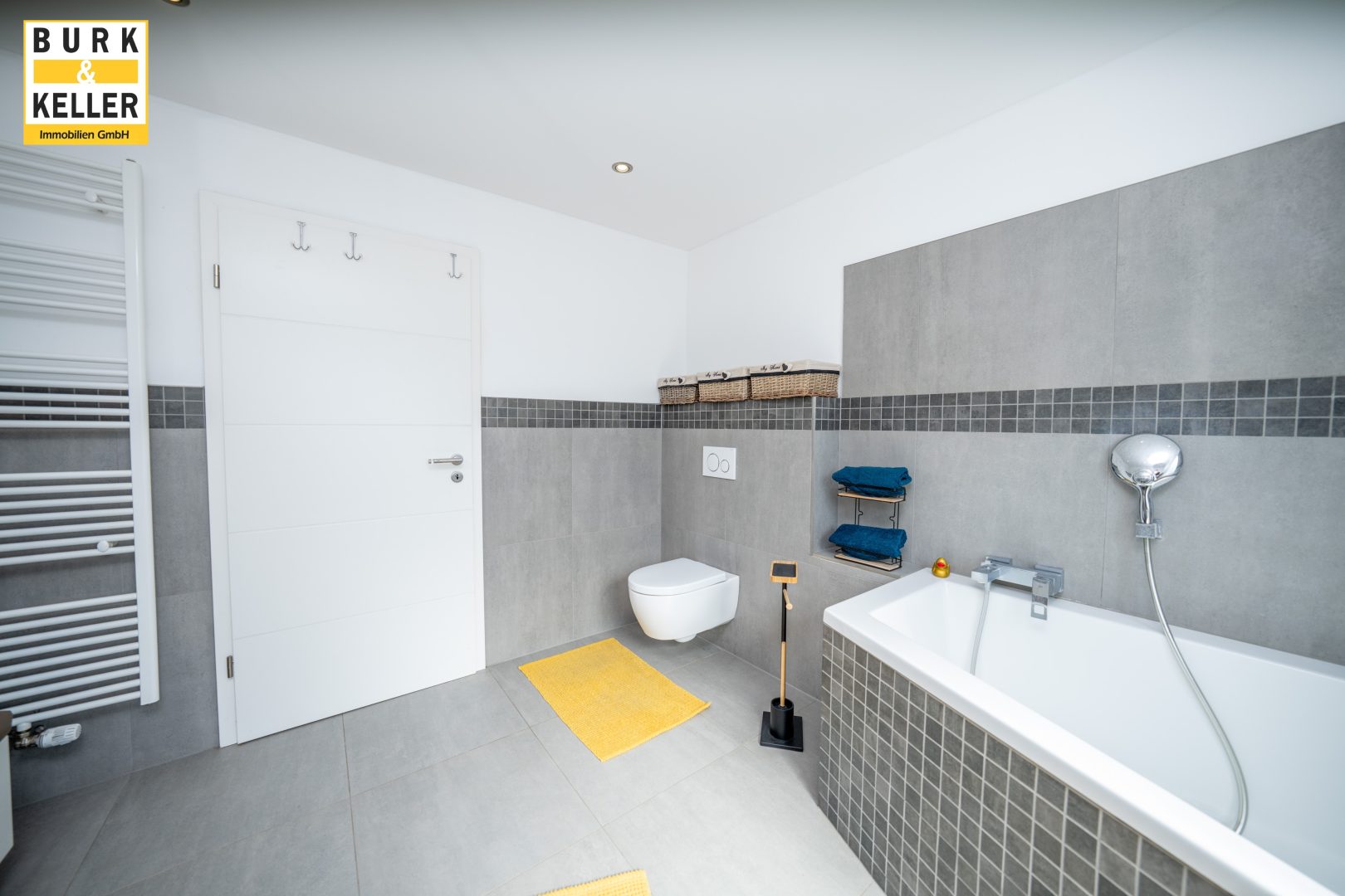Badezimmer im Obergeschoss