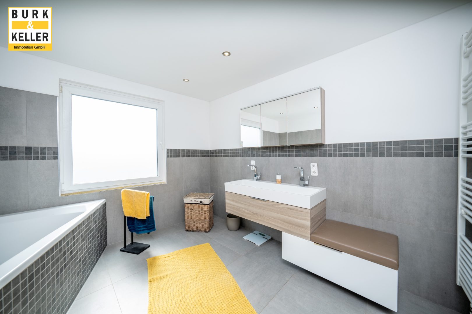 Badezimmer im Obergeschoss