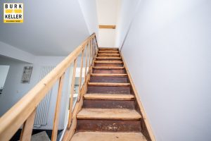 Treppe ins Dachstudio