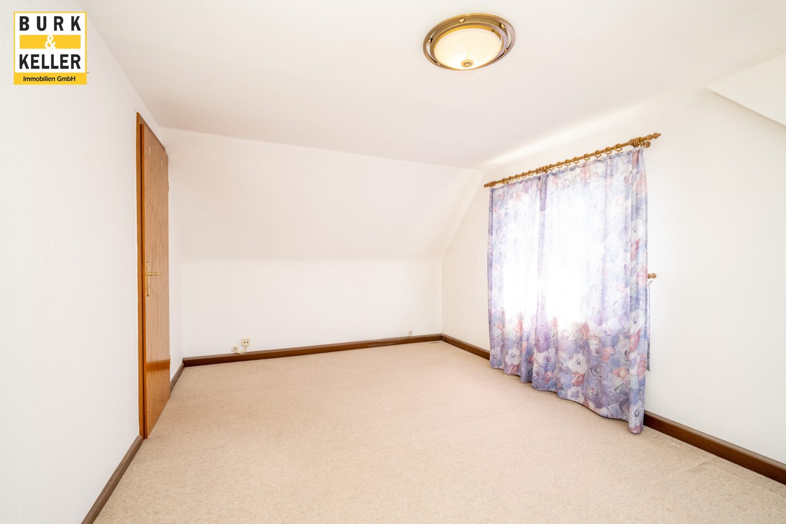 Zimmer 2 (OG)